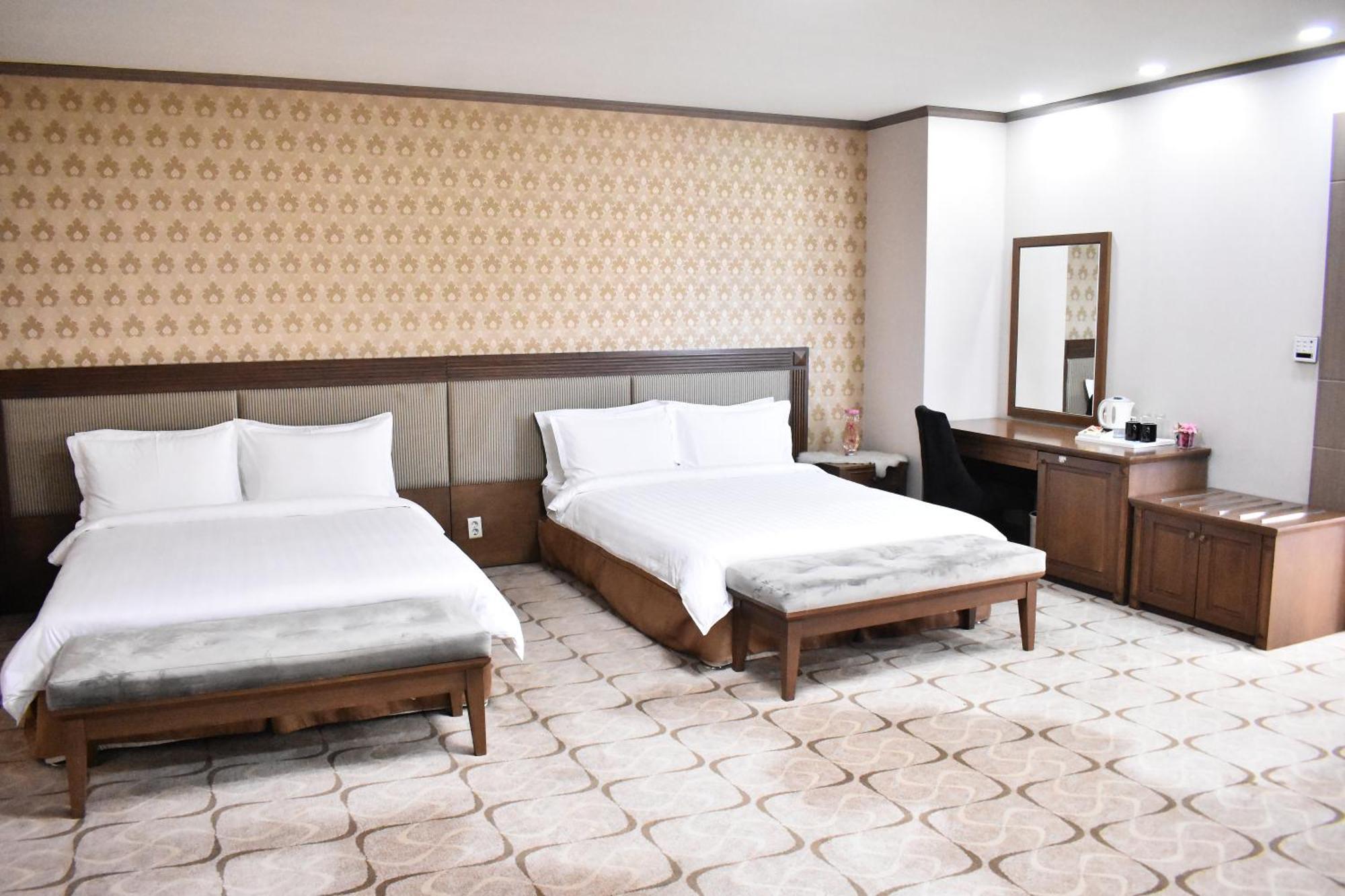 Sunjin Grand Hotel Ulan Batur Dış mekan fotoğraf
